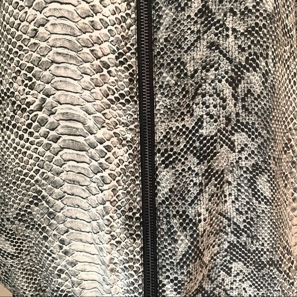 GOLD HAWK Silk Python Snake Print Bomber Jacket Zip Front Size S - Picture 7 of 14